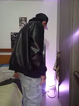 Taylor_DiamondBoy 라이브 XXX 채팅