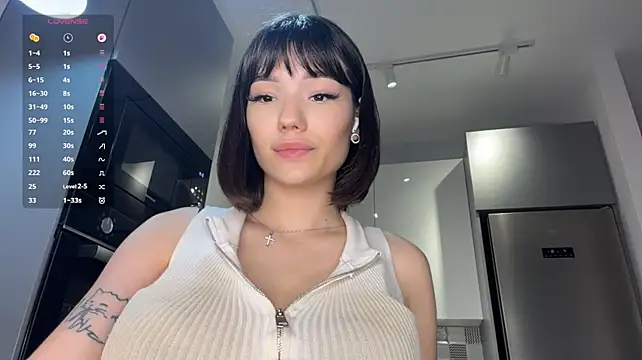 Barbie_Aria - Water on my boobs