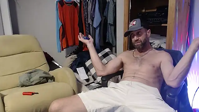 PeterHanglin live XXX chat