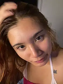 cheekychixxxx Live XXX-chat