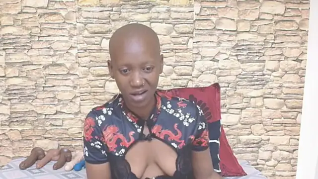 EbonyOlive69's Live XXX Chat