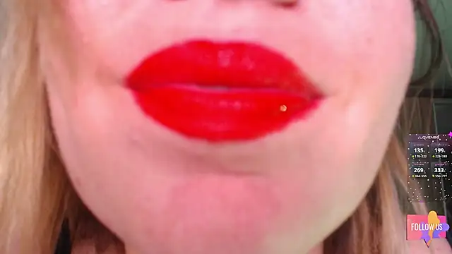 vip_sweetnes' Live XXX Chat