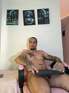 Sembang XXX Secara Langsung UR_LATIN_BUSHY_GUYS