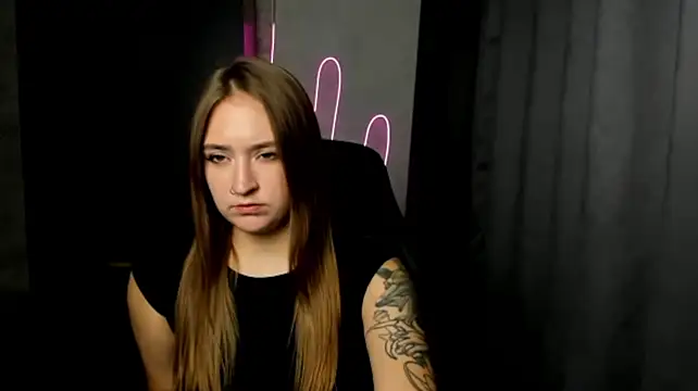 XXX chat uživo modela sara_rossseee