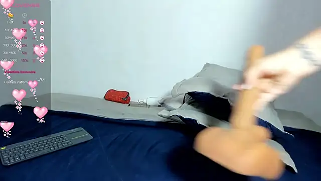 Amelialeen7 - FULL NAKED AND BOUNCING MY ASS