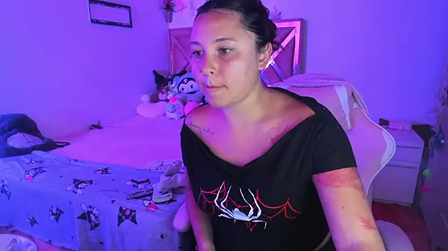 little_emma0 现场XXX聊天