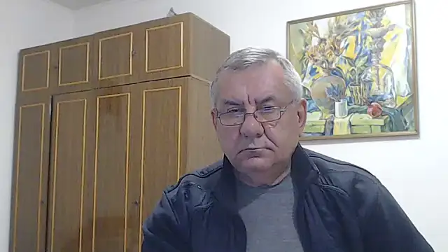 machomale3 Adlı Modelin Canlı XXX Sohbeti