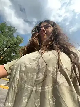 Monica17 - S dildo marciano en 4
