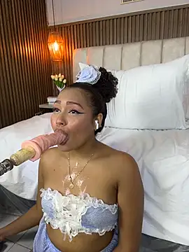 Ashleyy23x - ENORMOUS OCEAN SQUIRT 💦💦
