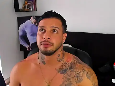 Онлайн чат XXX MarckMathews
