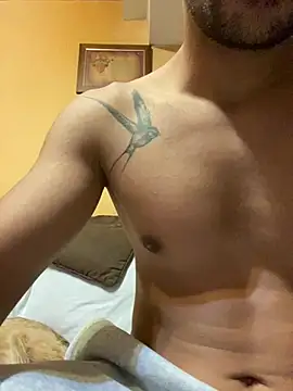 Show modela Chrisisnaked na web-kameri