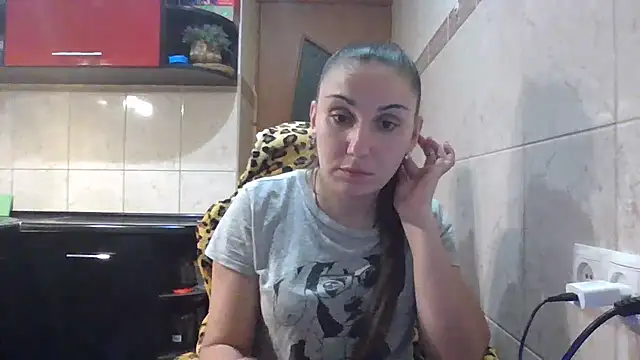 Lacmi30 Chat XXX in diretta