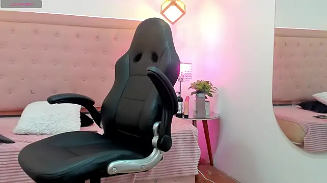 Онлайн чат XXX violet_blake12