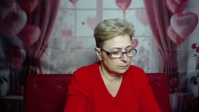 Онлайн чат XXX EmiliaGree
