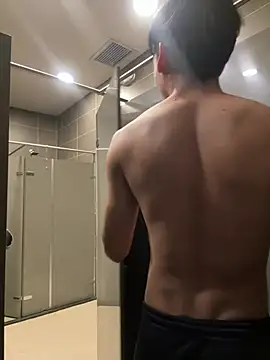 The_ConquerのライブXXXチャット