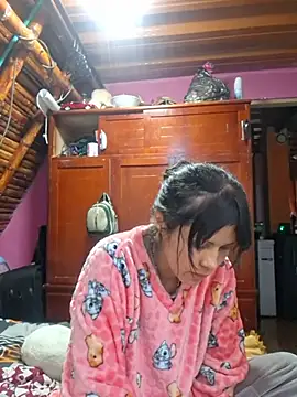 Amazonafit_ - Taking a bath in front of my neighbors i