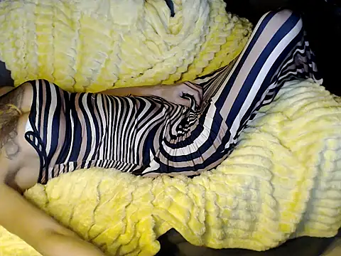 Trish_CurveCockn Live XXX chat