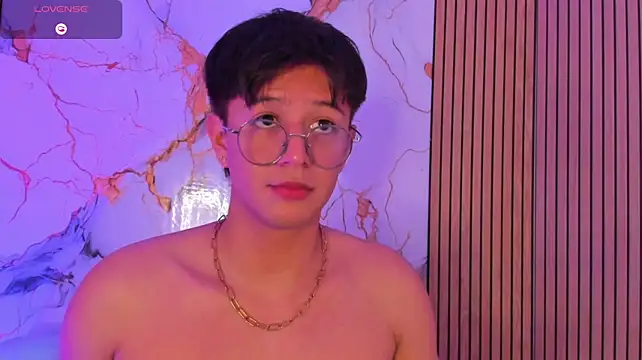 Chat XXX ao vivo de VickBennet