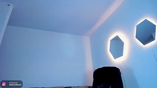 Mr_adrian Шоу с уебкамера