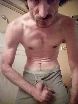 צ'אט XXX בשידור חי של Bigdickdaddy3024