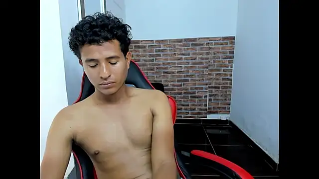 Chat XXX en directo de WIZARD-ALESSANDRO