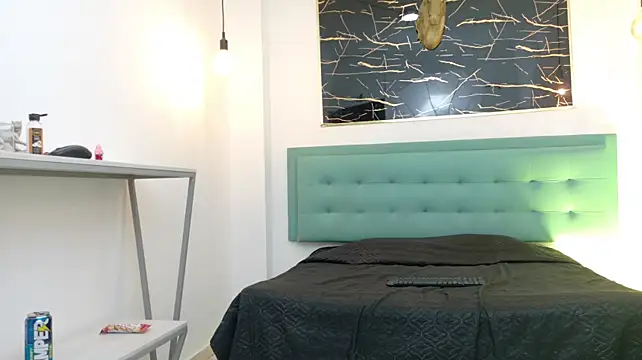 Yuri_Queen - Fingering Pussy