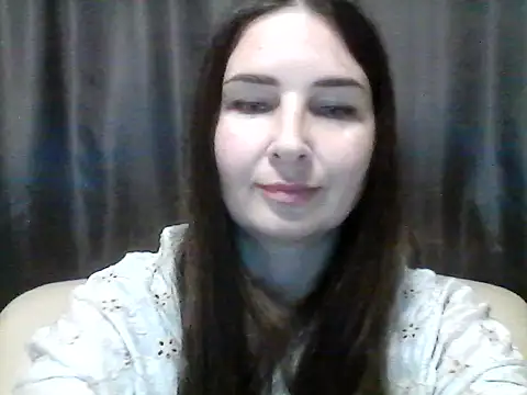 XXX chat uživo modela Kirahugme