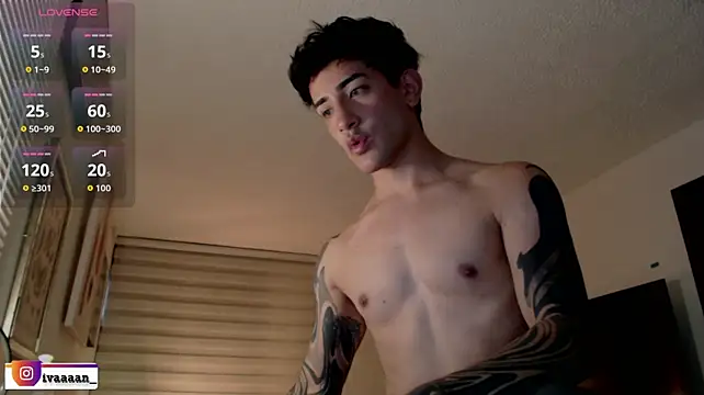 ivaaaan_ Live XXX Chat