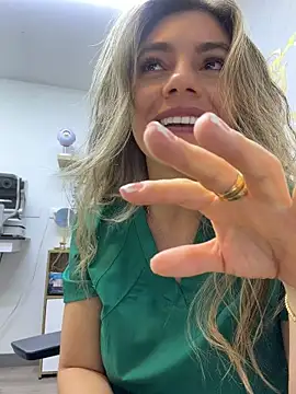 Alicee16