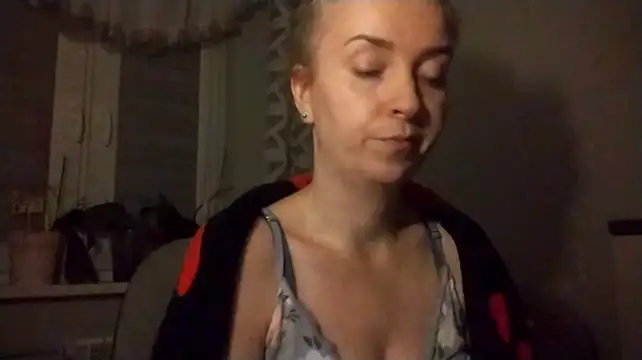 JenniferAlone Live XXX-Chat