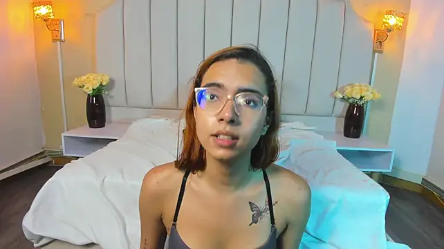 Czat XXX na żywo – Sara_saaennz