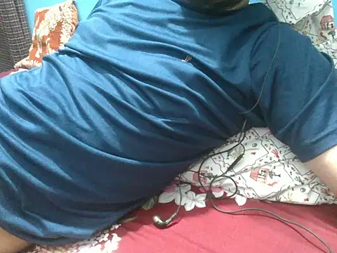 Živý XXX chat Precumboner
