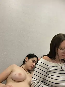 Czat XXX na żywo – nahida77