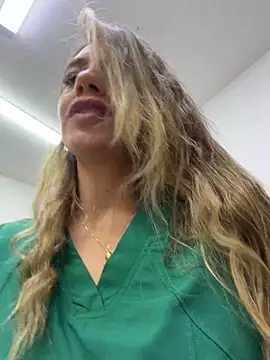 alicee16 Chat XXX in diretta