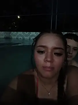 Katy_RoseX - I KISS THE GUY WHO FIXES THE POOL