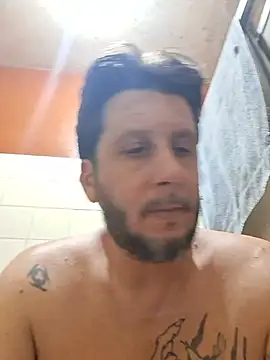 Chat +18 de COROADOTADOCASADO ao vivo