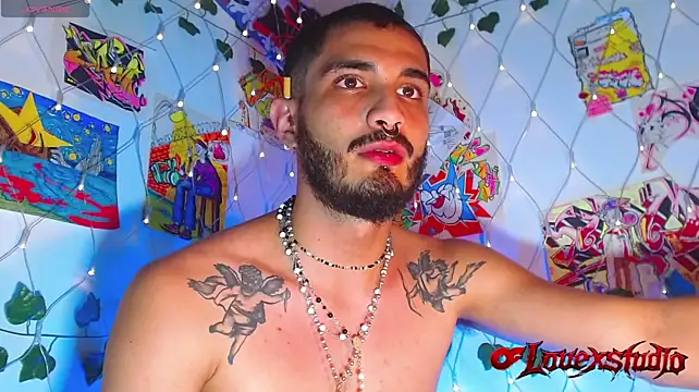 LovexJuxn77n Live XXX chat