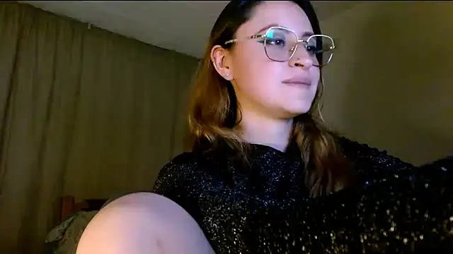 Juls_winter_'s Live XXX Chat