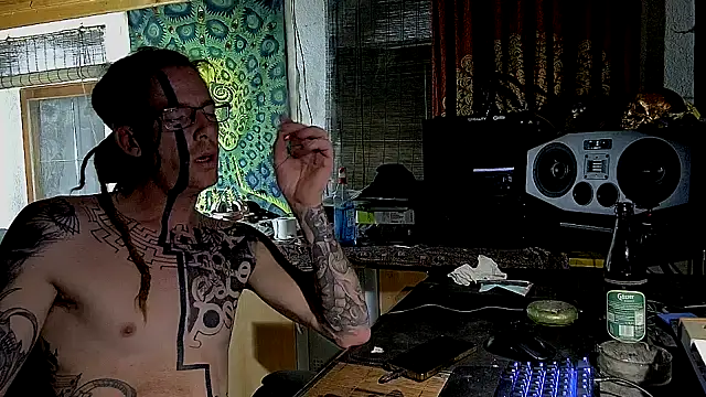 FraggelHunter live XXX chat