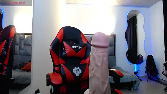 Lia_queen04