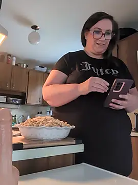 Canadian_BBW - Take off my panties