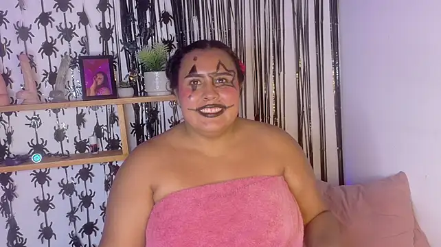 Czat XXX na żywo – SOPHI_MORGANN