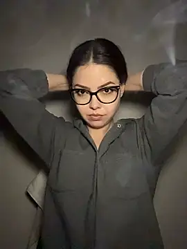 KaylaLewyss - 🥳Congrats on 24 K followers🥳+🎁+whatsp
