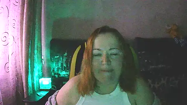 Pirellina's Live XXX Chat
