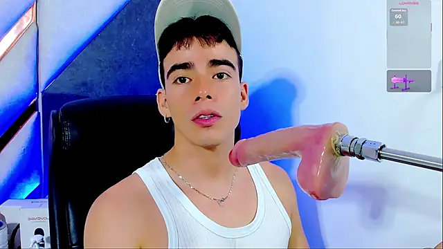 แชท XXX สดของ Alejandro_karter18