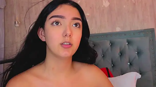 Marcelaa_fox Adlı Modelin Canlı XXX Sohbeti