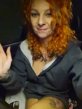 FreyaFucksFans: διαδικτυακό σόου στην κάμερα