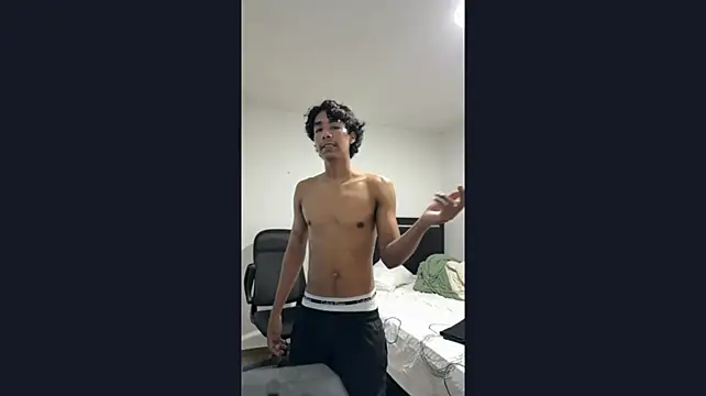 XXX chat uživo modela jimmy_truee