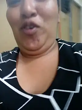 BETY2026 élő XXX-chatje