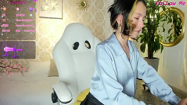 LilyThea - doggstyle + oil ass ✨